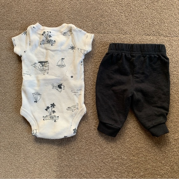 Pirate See Bundle Price❗️ - Picture 2 of 3